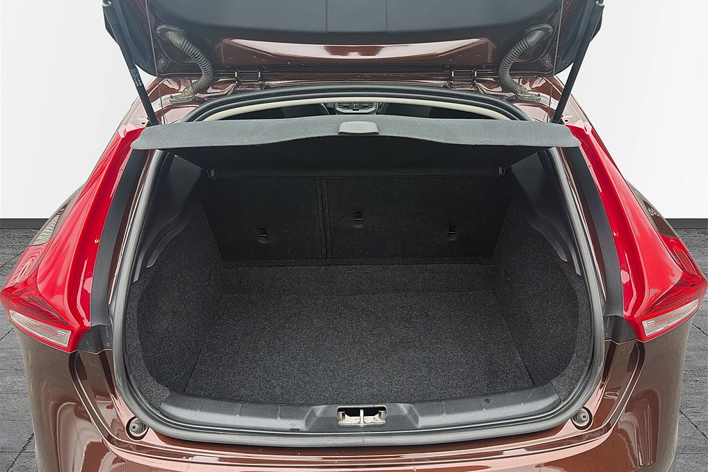 Volvo V40 Cross Country 2018