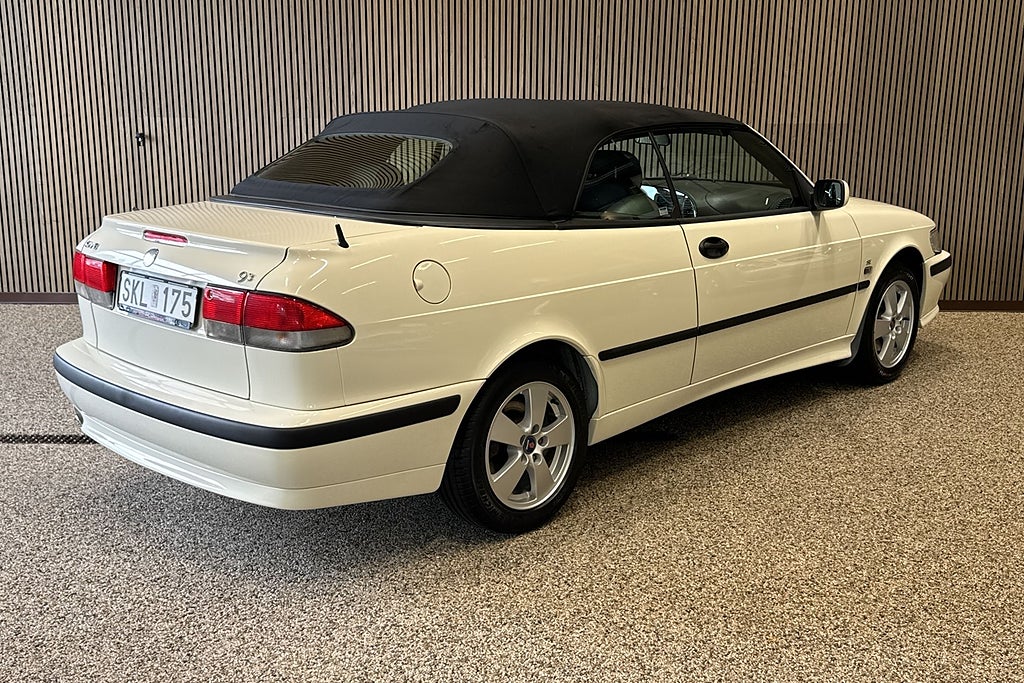 Saab 9-3 Cabriolet 2.0 Turbo SE *2 ägare*