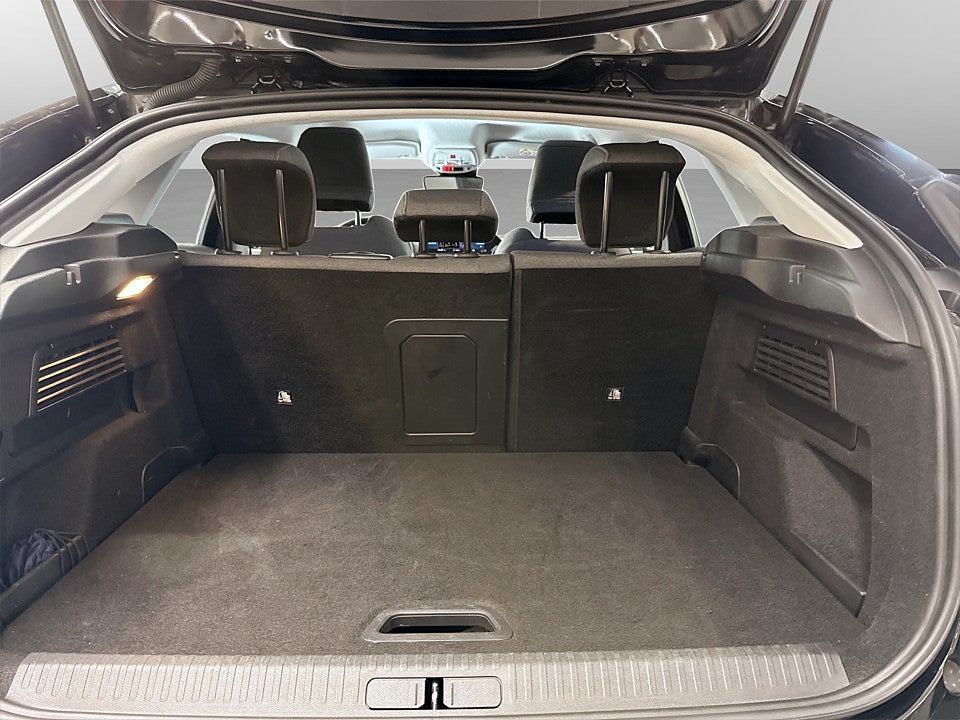 Bild på Citroen E-C4 Shine 50 kWh 136hk Aut B-KAMERA NAVI
