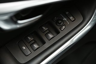 Halvkombi Volvo V40 10 av 25