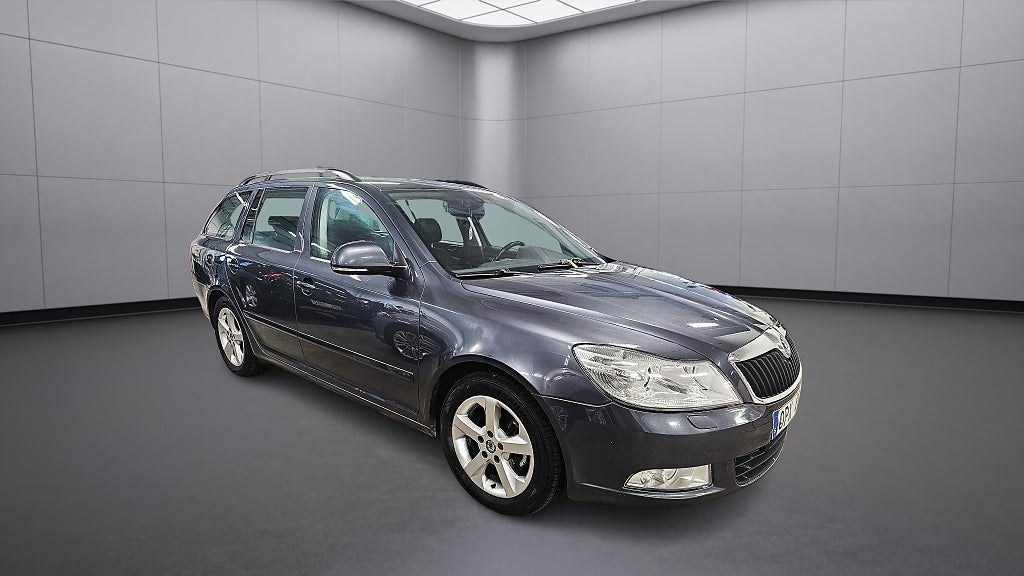 Skoda Octavia Kombi 1.8 TSI Elegance Euro 5 Besiktigad Nyservad Drag