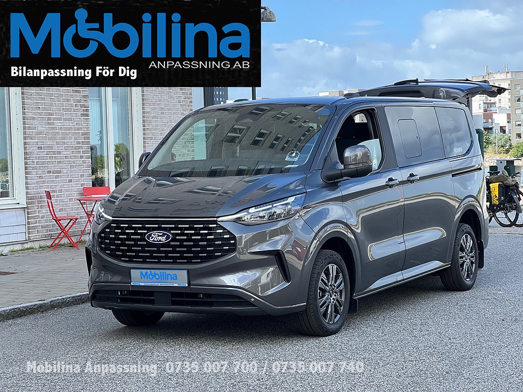 Ford Tourneo handikappanpassad Rullstolsbil