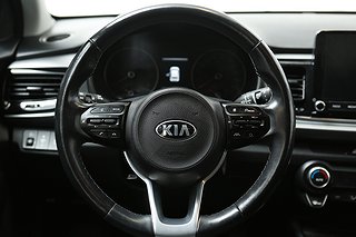 Halvkombi Kia Rio 14 av 22