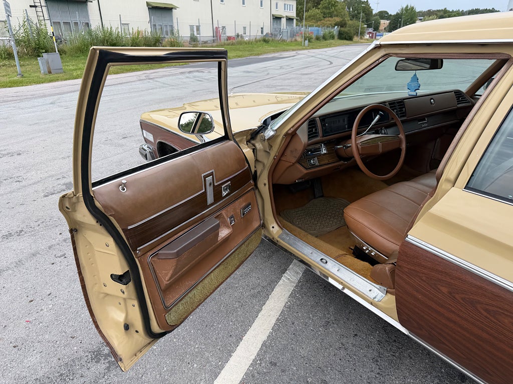 Buick Estate Wagon 3-sätes 7.5 V8 0kr insats 1610kr/mån