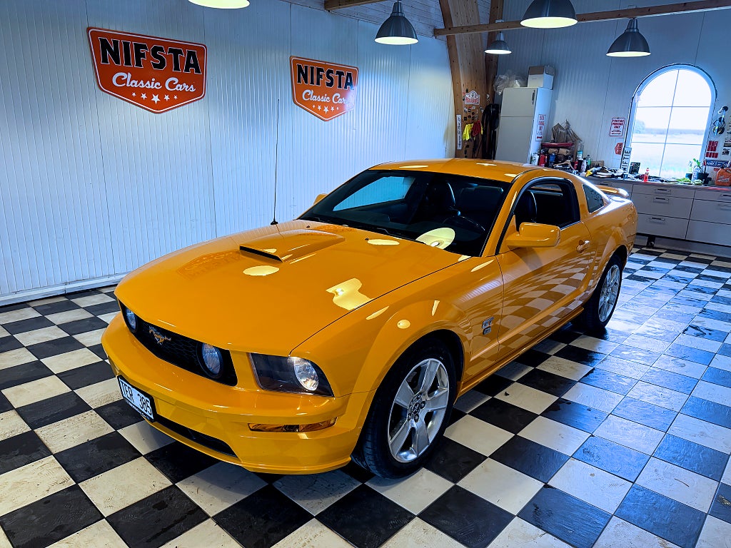 Ford Mustang K Ö P E S