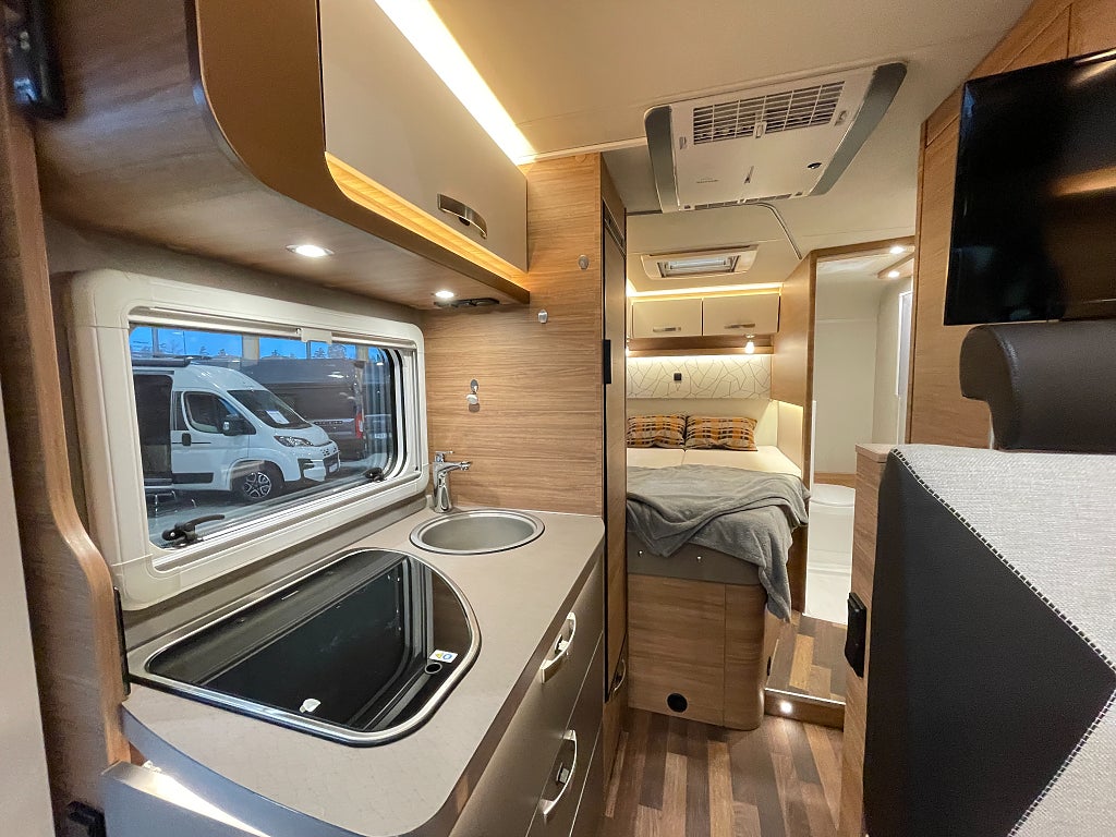 Weinsberg Caracompact Pepper Edition /AC bodel/Solcell/B-kort - Weinsberg