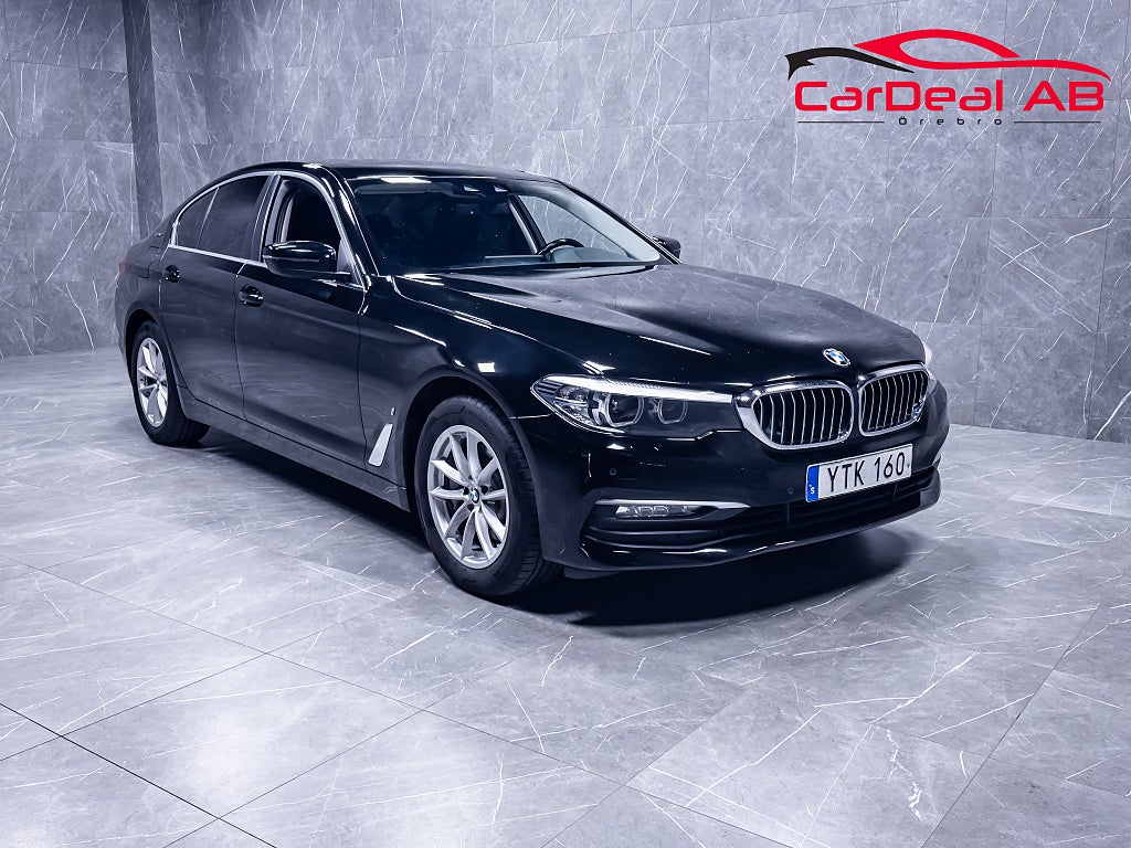 BMW 530e iPerformance Sedan Steptronic Kamera Navi Rattvärme