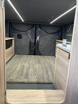 Transportbil - Skåp Mercedes-Benz Sprinter 12 av 29