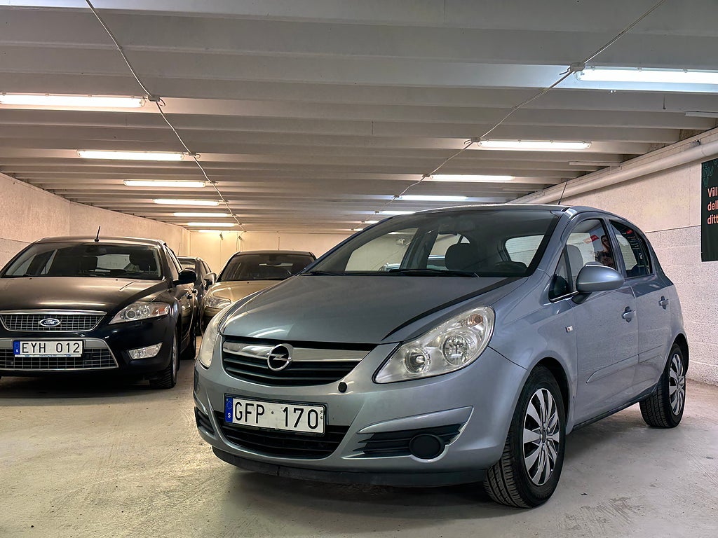 Opel Corsa 5-dörrar 1.2 Twinport.Ny servad.6 månader garanti