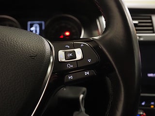 Halvkombi Volkswagen Golf 21 av 21