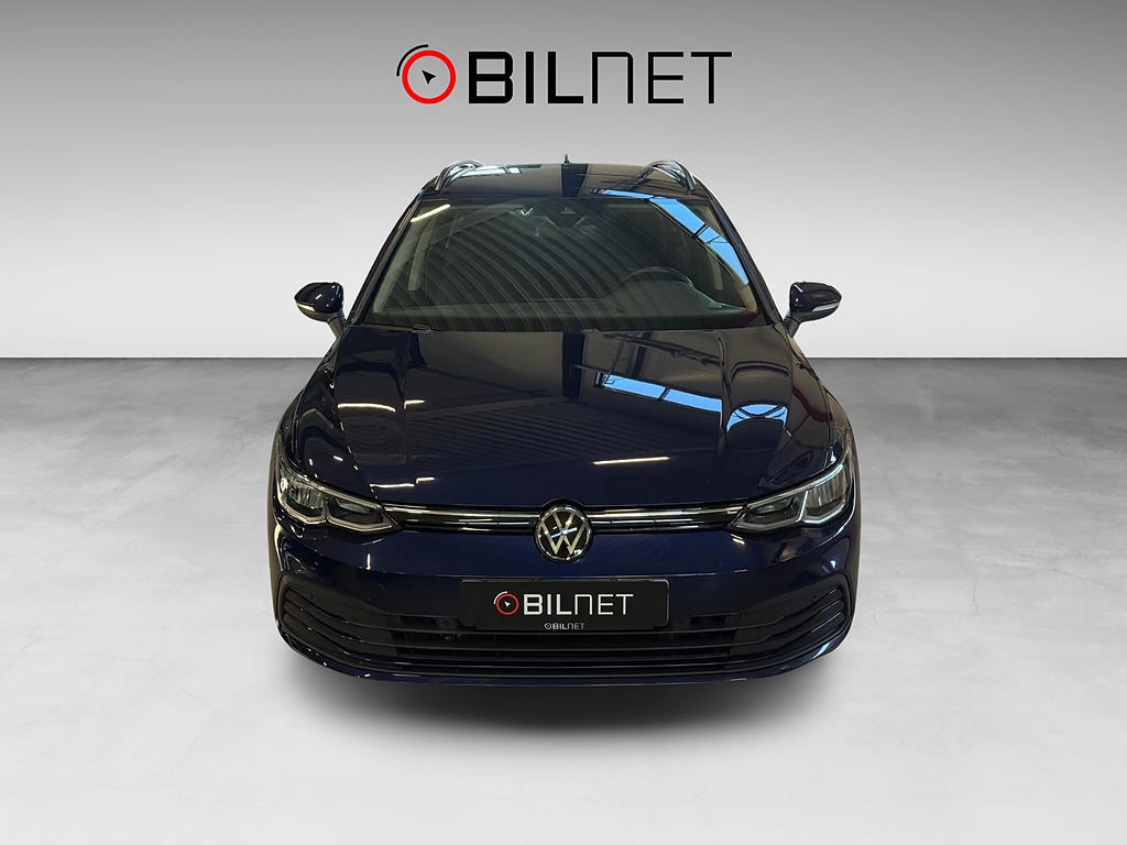 Volkswagen Golf Sportscombi 1.5 eTSI Drag Kamera Värmare Moms LED