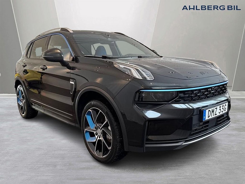 Lynk & Co 01 PHEV PHEV. Drag, 360 Kamera, Rattvärme, Navi, Panoramaglas...