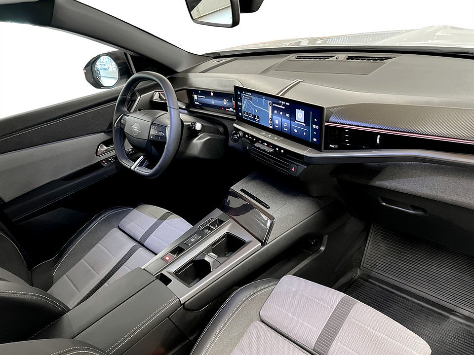 Bild på Opel Grandland GS Hybrid 145hk Aut B-KAMERA CARPLAY