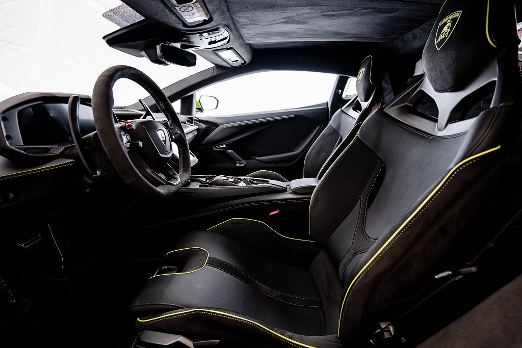 Gallery image 15 of 19