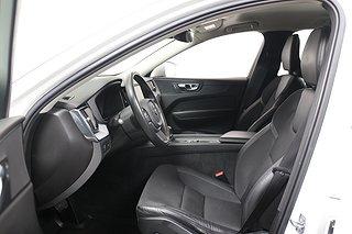 SUV Volvo XC60 16 av 18