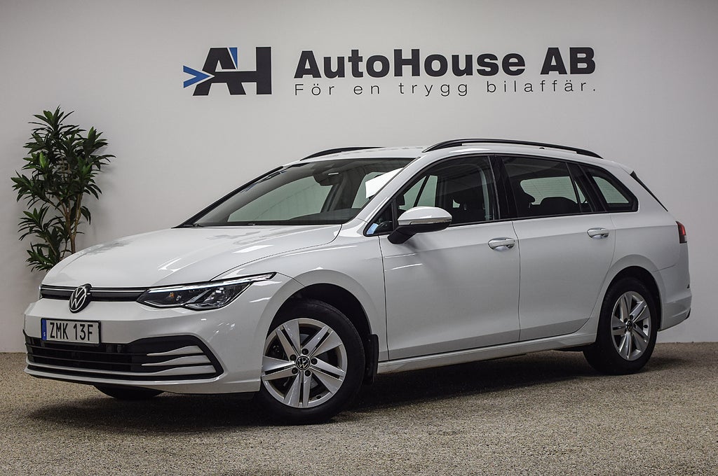 Volkswagen Golf Sportscombi 1.5 eTSI Bränslevärmare B-Kamera