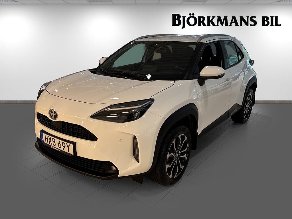Toyota Yaris Cross Hybrid AWD-i e-CVT S & V-hjul