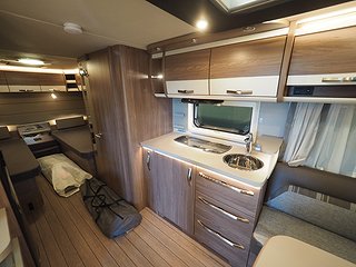 Husvagn, 1-axl Knaus Südwind 590 UE Scandinavian Selection 5 av 18