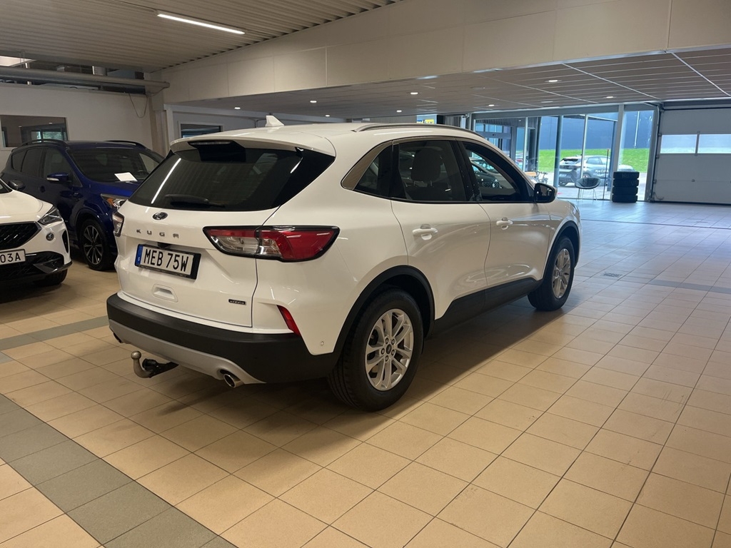 Ford Kuga Plug-in Hybrid 225hk 2024, bild 4/51