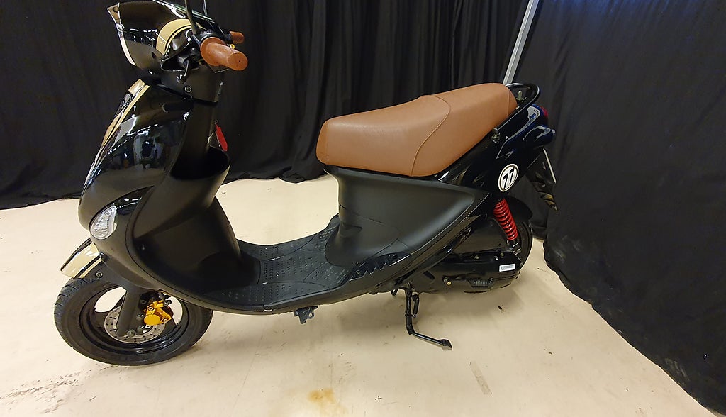 PGO Ligero 2016 - miniatyr 4