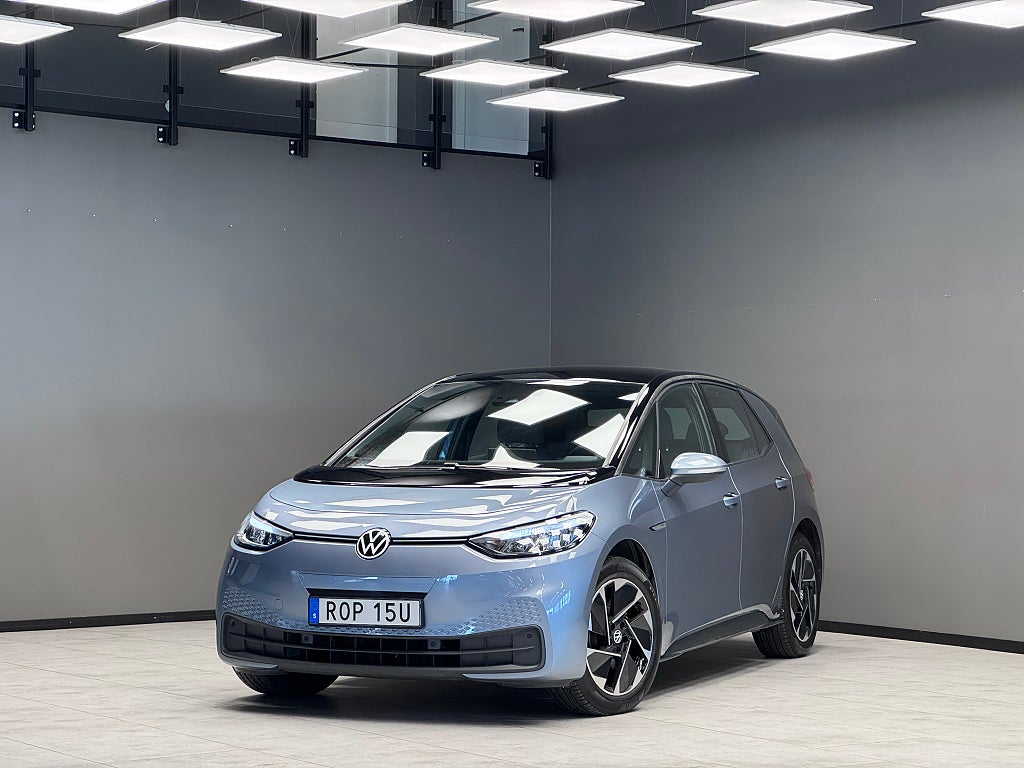 Volkswagen ID.3 Pro Performance Life / Adaptiv Farthållare / Värmare