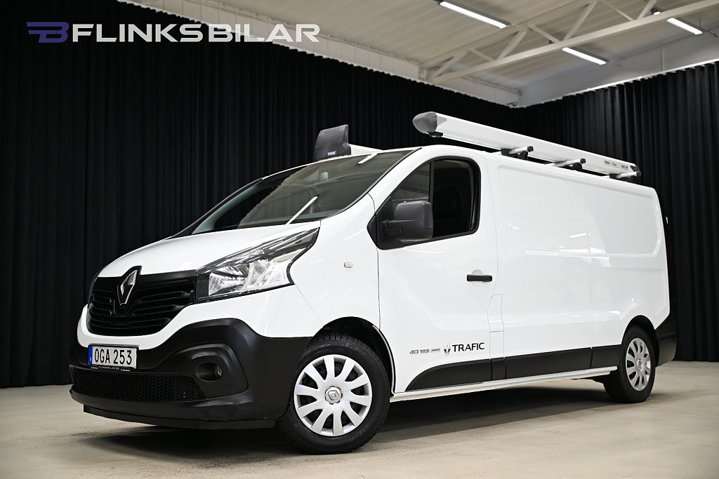 Renault trafic 125HK L2|Servicebil|V-Inredd|Pipetube|EnÄgare|Leasbar