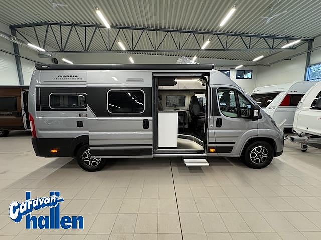 Adria TWIN Supreme 640 SLB 140HP