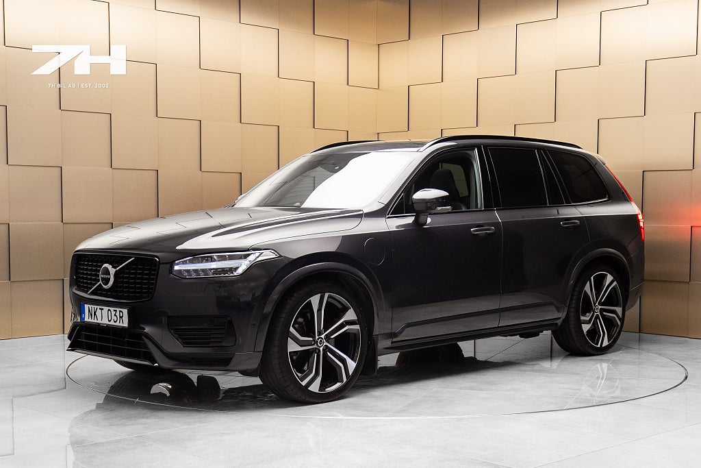 Volvo XC90 Recharge T8 AWD R-Design Pro Ed. / 7 sist / B&W / Luftf