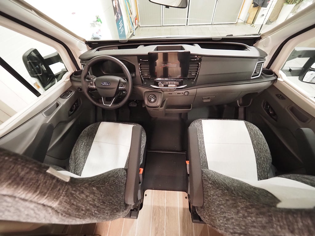 Ci Magis 87 XT Markis Taksäng Långbäddar AUT 2026