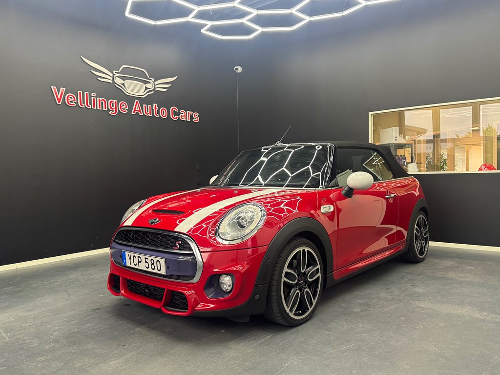 MINI Cooper S Convertible John Cooper Works
