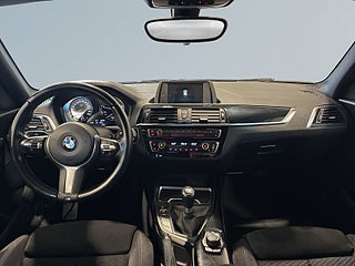BMW 118I M Sport Värmare Farthållare ISOFIX Kamkedja Psens S&V – bild 8