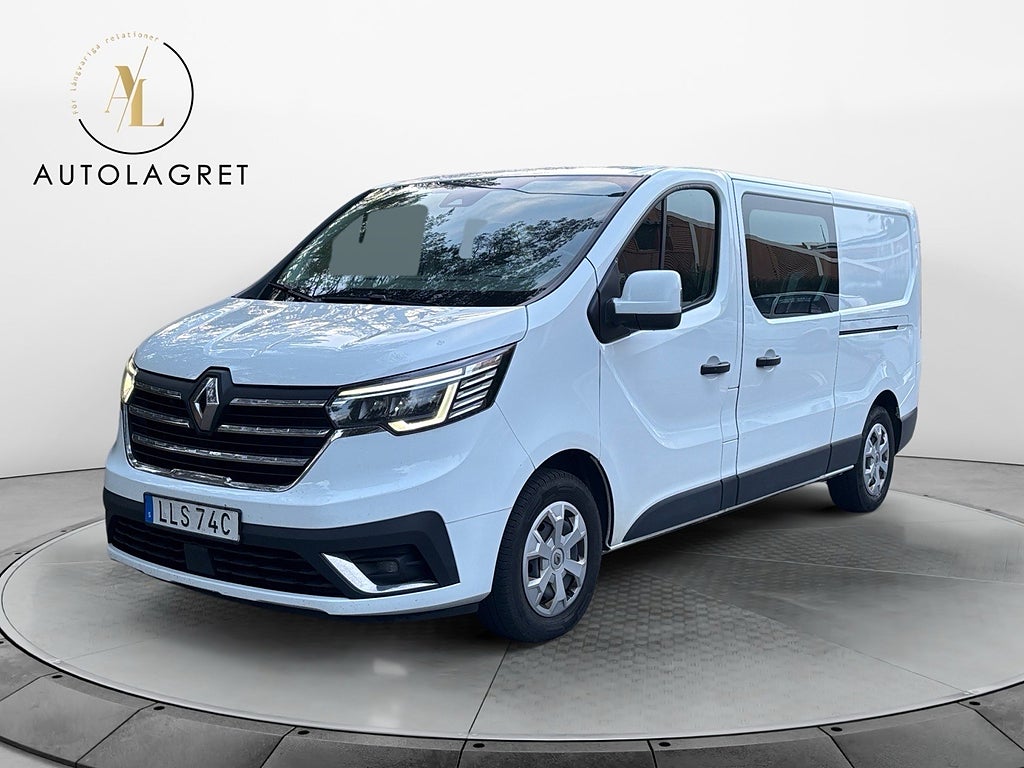 Renault Trafic 2023 - bild 1 av 17