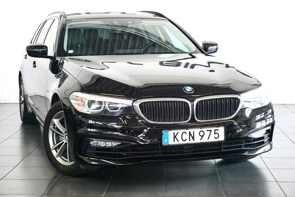 BMW 520 d xDrive Sport Touring  Comfortstolar Nav B-kam PDC