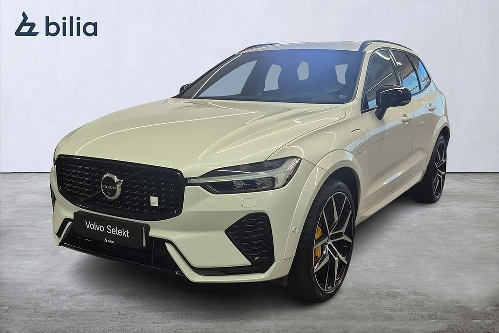 Volvo XC60 Recharge T8 Polestar Engineered DRAG I 360° I B&W