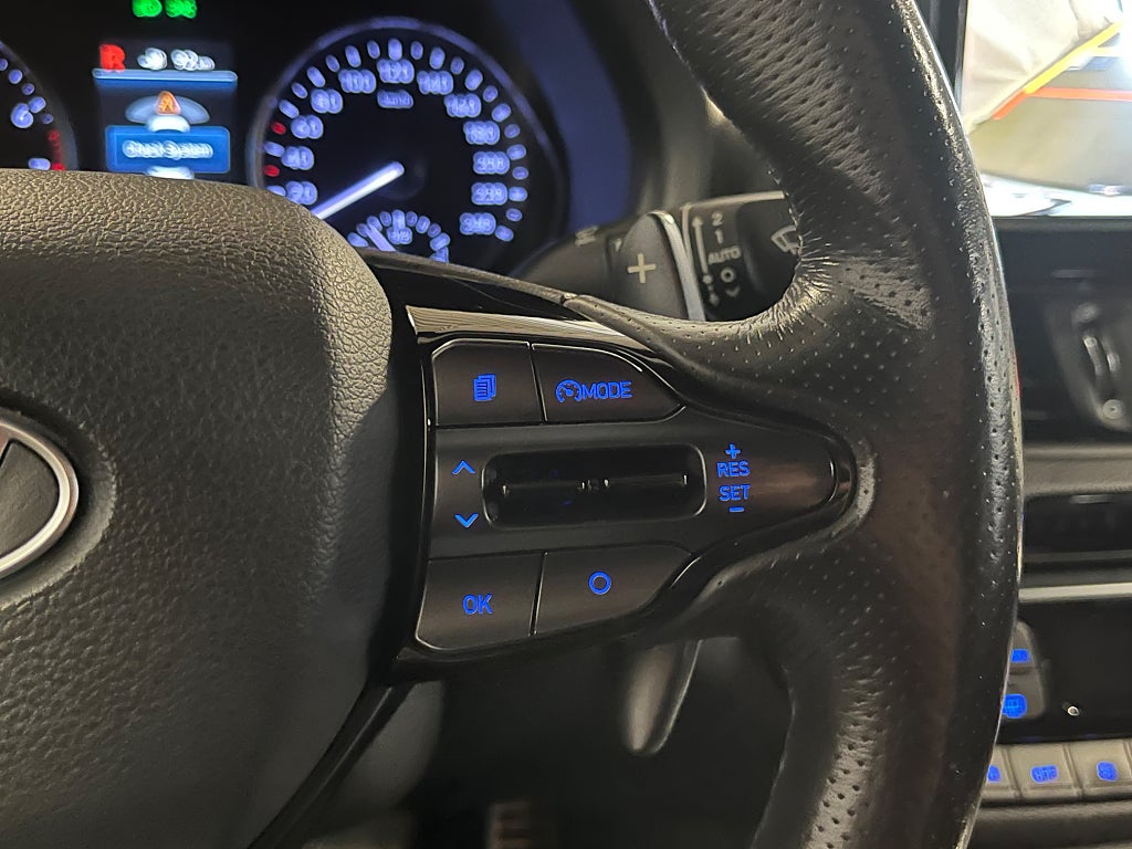 Hyundai i30 Fastback 1.4 T-GDi Aut N-Line Farthållare Rattvärme bild 19