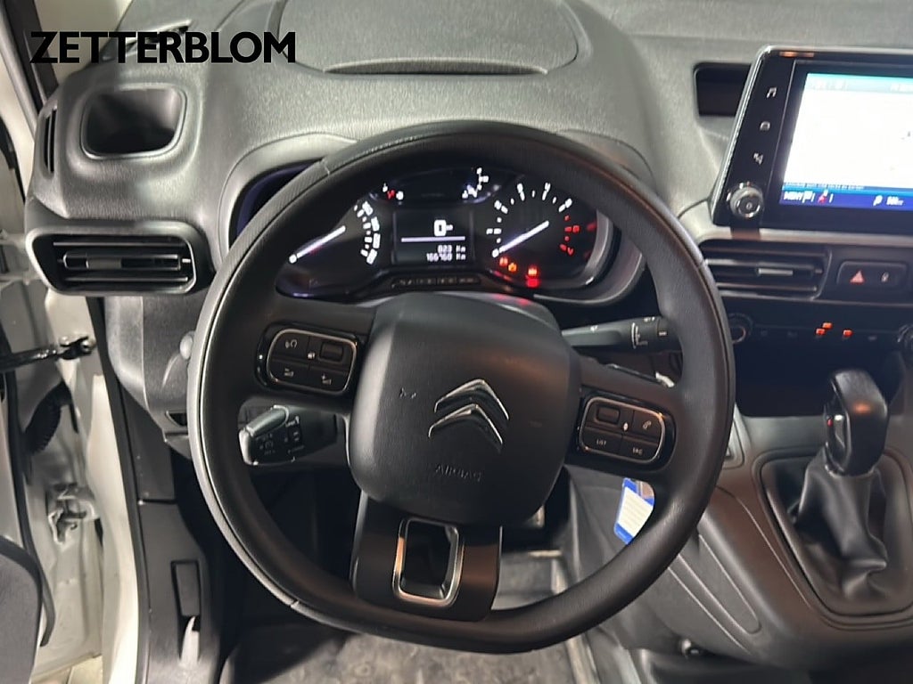 Transportbil - Skåp Citroën berlingo 12 av 17