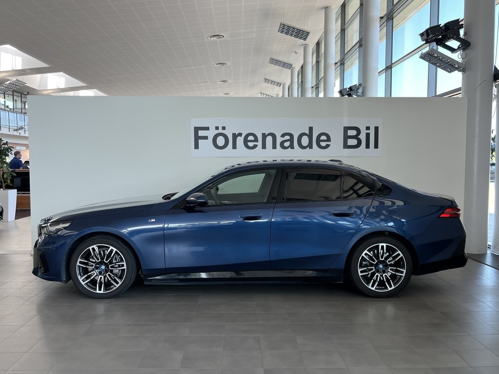BMW i5 2024, kuva 3/39