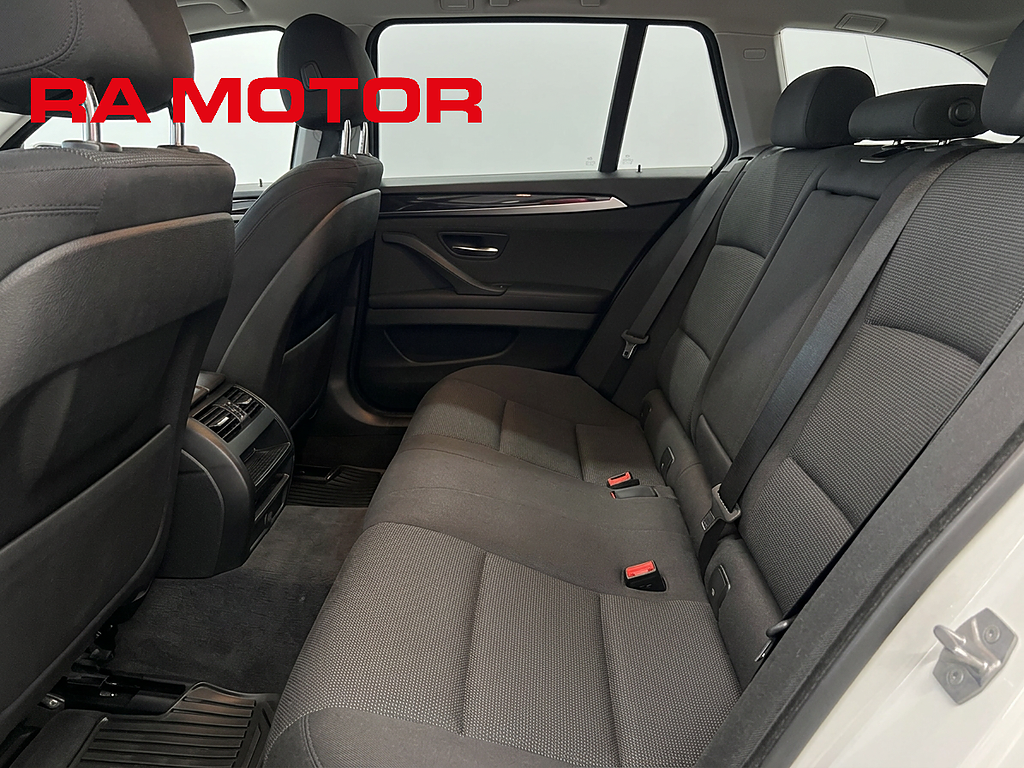 BMW 520d xDrive 190hk Touring LCI | Drag | PDC | 0.52l/mil | 2014