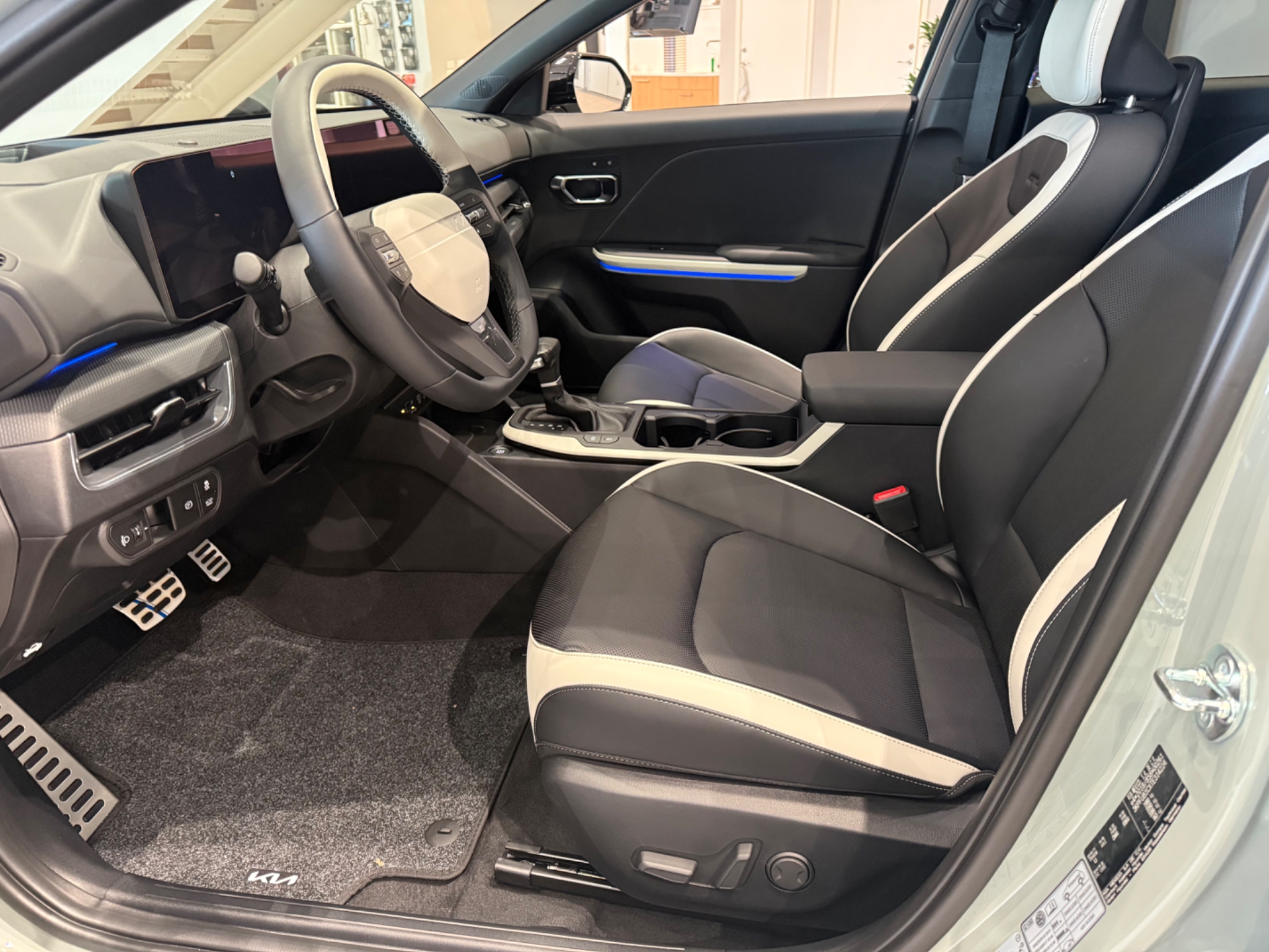 Kia K4 SW 1.6 T-GDI DCT GT-Line 2026, bild 4/39