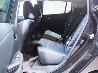 Halvkombi Nissan Leaf 9 av 22