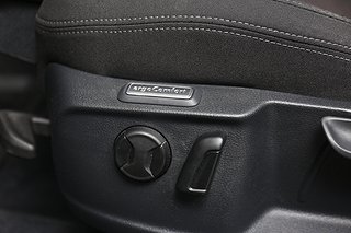 Kombi Volkswagen Passat 16 av 26