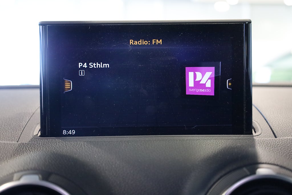 Audi A3 116hk Sportback 1.0 TFSI Comfort Drag PDC Blåtand