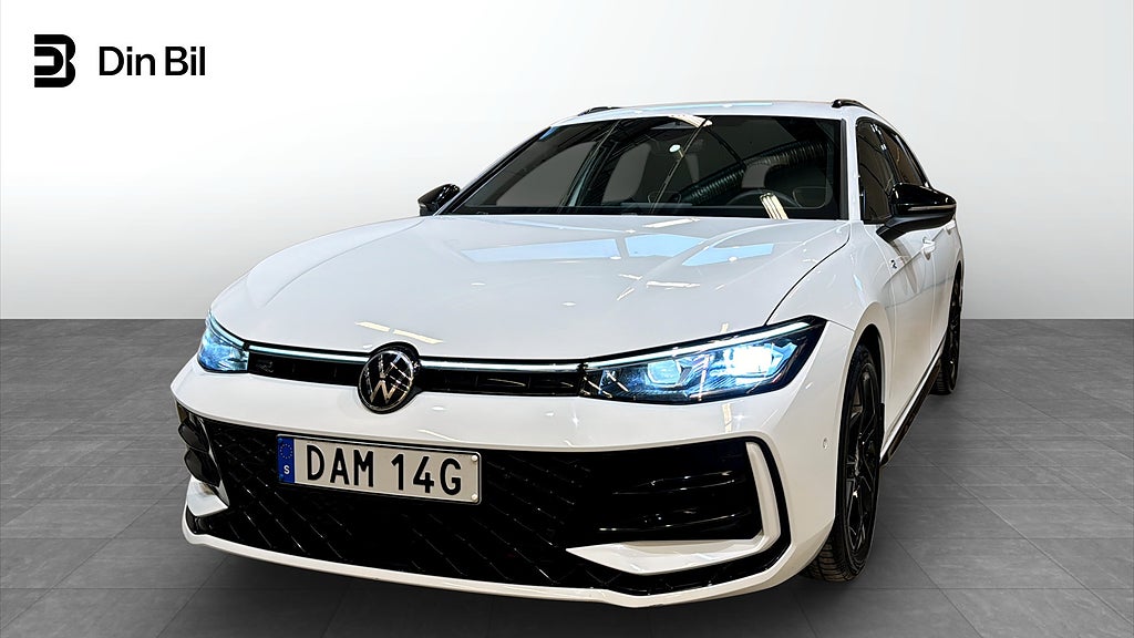 Volkswagen Passat Sportscombi R-Line Black TDI193 DSG 4M Drag