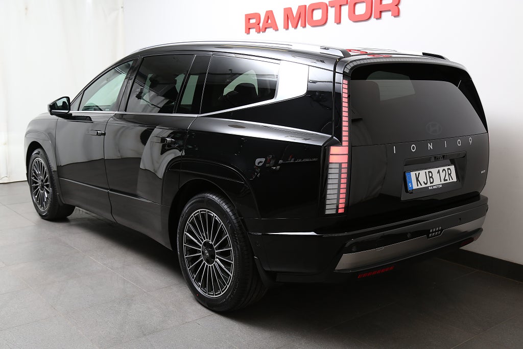 Hyundai IONIQ 9 Calligraphy Line AWD 110,3kWh-600km Räckvidd i lager* 2026