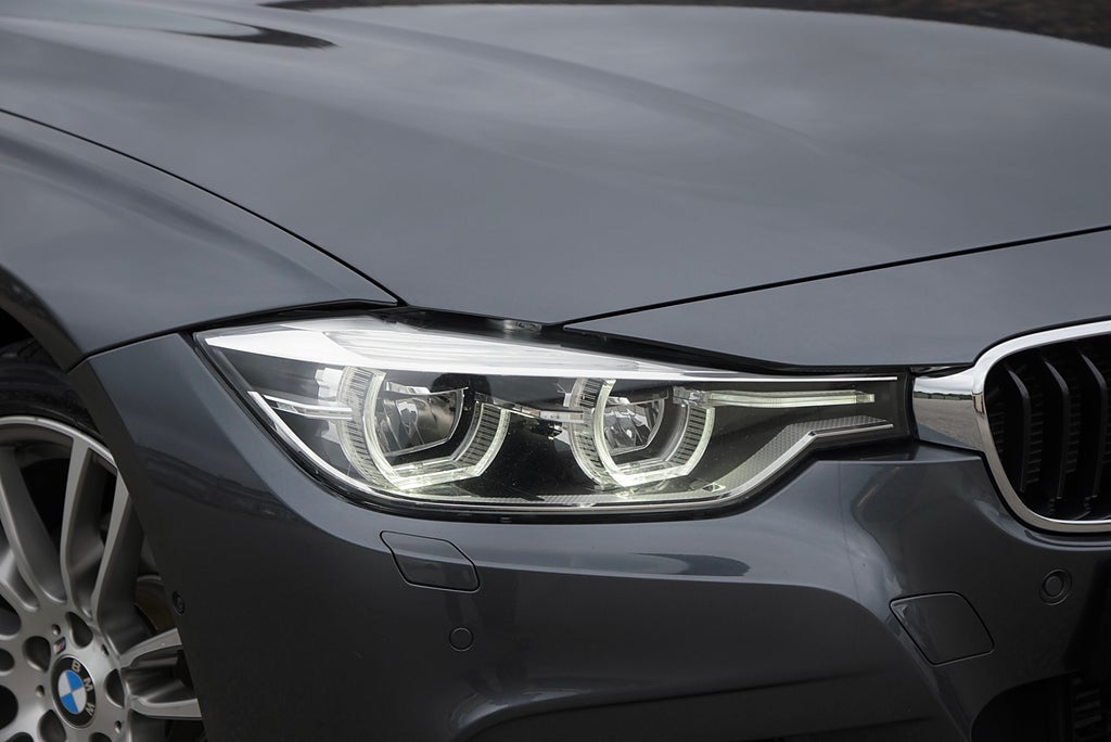 BMW 320D xDrive Touring M Sport|360°|Drag|Navi|Skinn|SE SPEC|