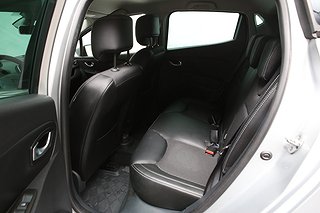 Halvkombi Renault Clio 22 av 23