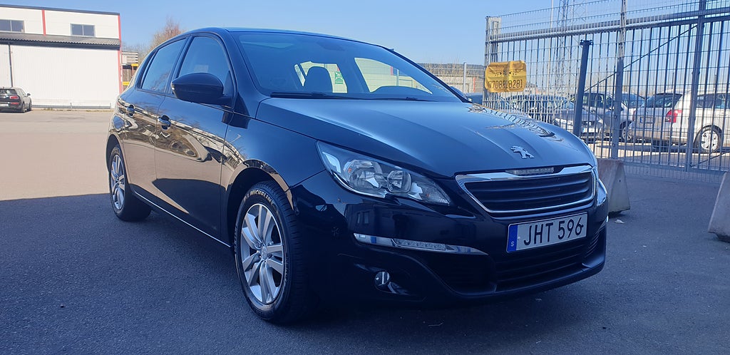 Peugeot 308 Nybesiktigat 1.6 e-HDi FAP Active 115hk