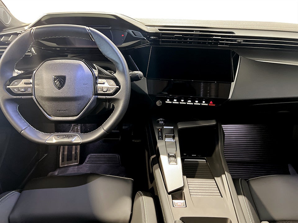 Bild på Peugeot 408 GT 1.2 PT 130hk Aut B-KAMERA CARPLAY