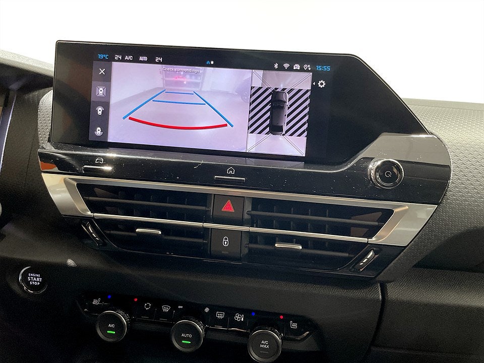 Bild på Citroën C4 X Shine 1.2 PT 130hk Aut - 360-KAMERA, CARPLAY