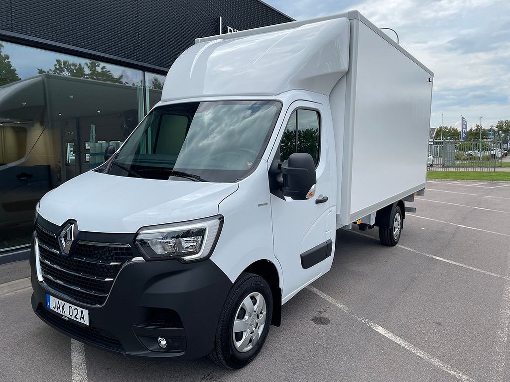 Renault Master Chassi Cab 165 hk Volymskåp 18 kubik 0 mil Värmare Moms